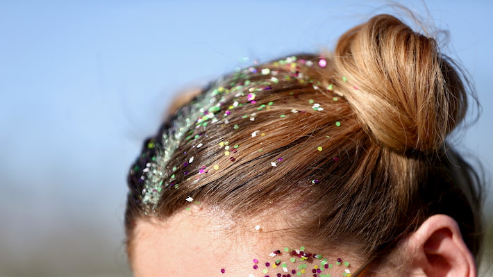 Glitter on hair