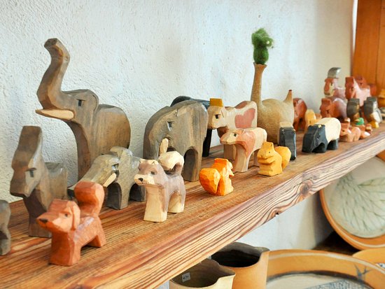handmade-wooden-toys